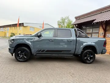 DODGE EU-RAM V8 4X4 PANO 12 RADIO LIFT OFFROAD BÜGEL