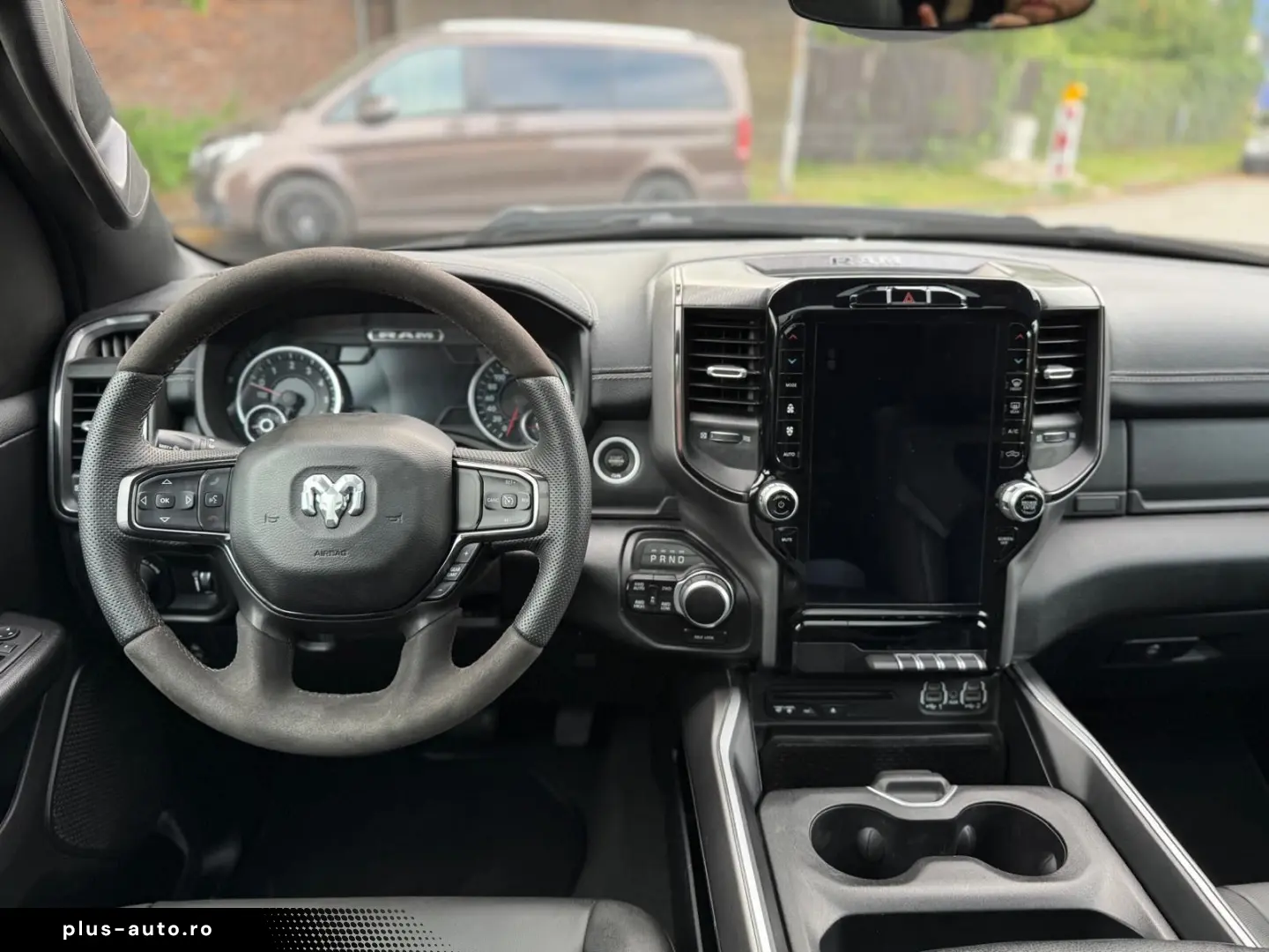 DODGE EU-RAM V8 4X4 PANO 12 RADIO LIFT OFFROAD BÜGEL