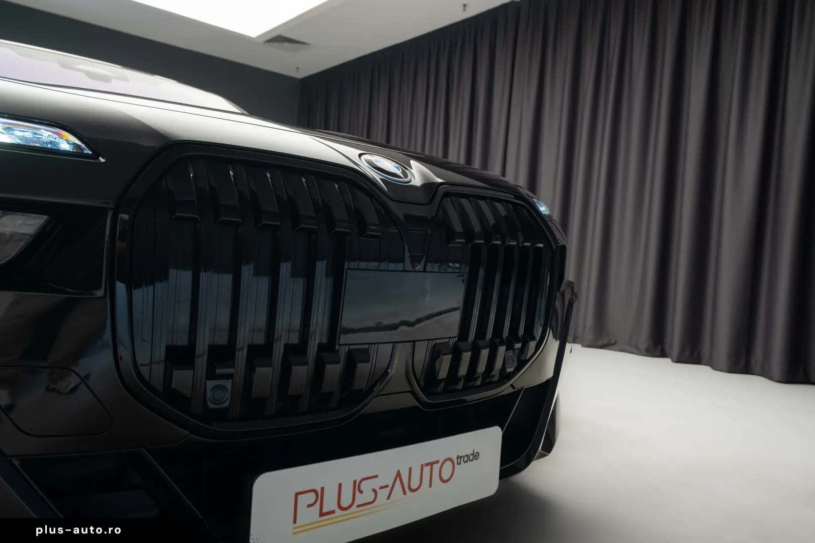 BMW 750e xDrive M Sport Pro  TV  Gran Lusso