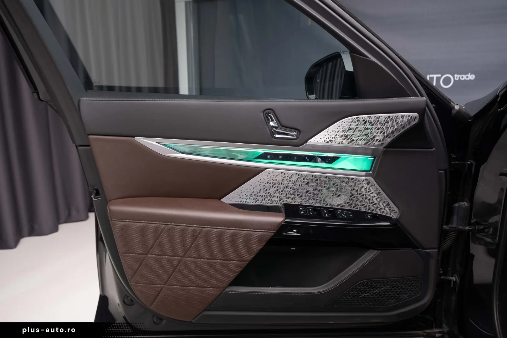 BMW 750e xDrive M Sport Pro  TV  Gran Lusso