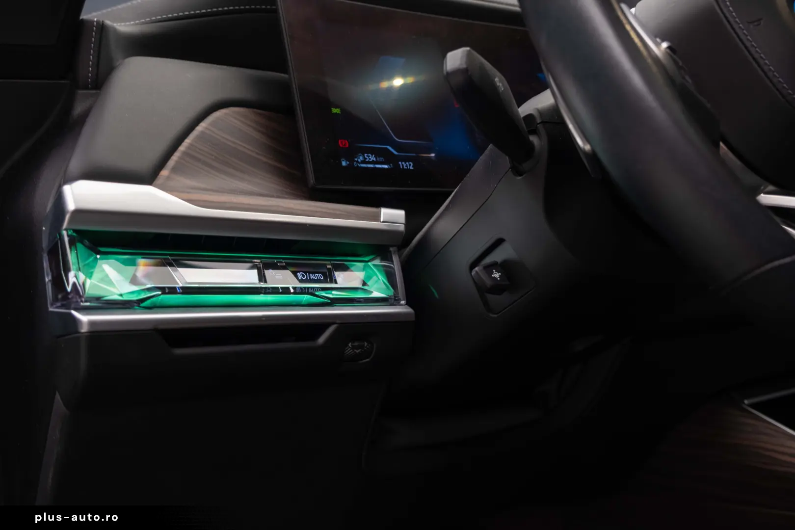 BMW 750e xDrive M Sport Pro  TV  Gran Lusso