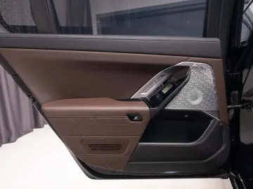 BMW 750e xDrive M Sport Pro  TV  Gran Lusso