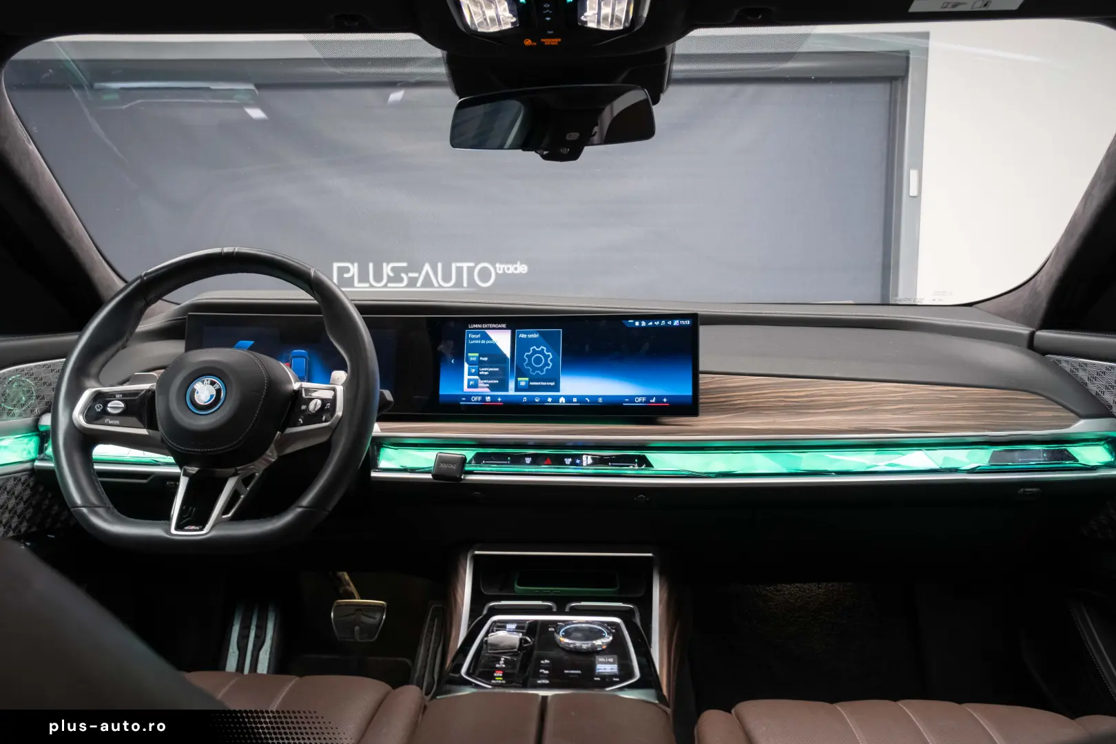 BMW 750e xDrive M Sport Pro  TV  Gran Lusso