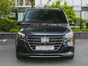 Mercedes Benz V 300 d 4M AMG Line 7 locuri