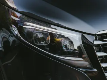 Mercedes Benz V 300 d 4M AMG Line 7 locuri