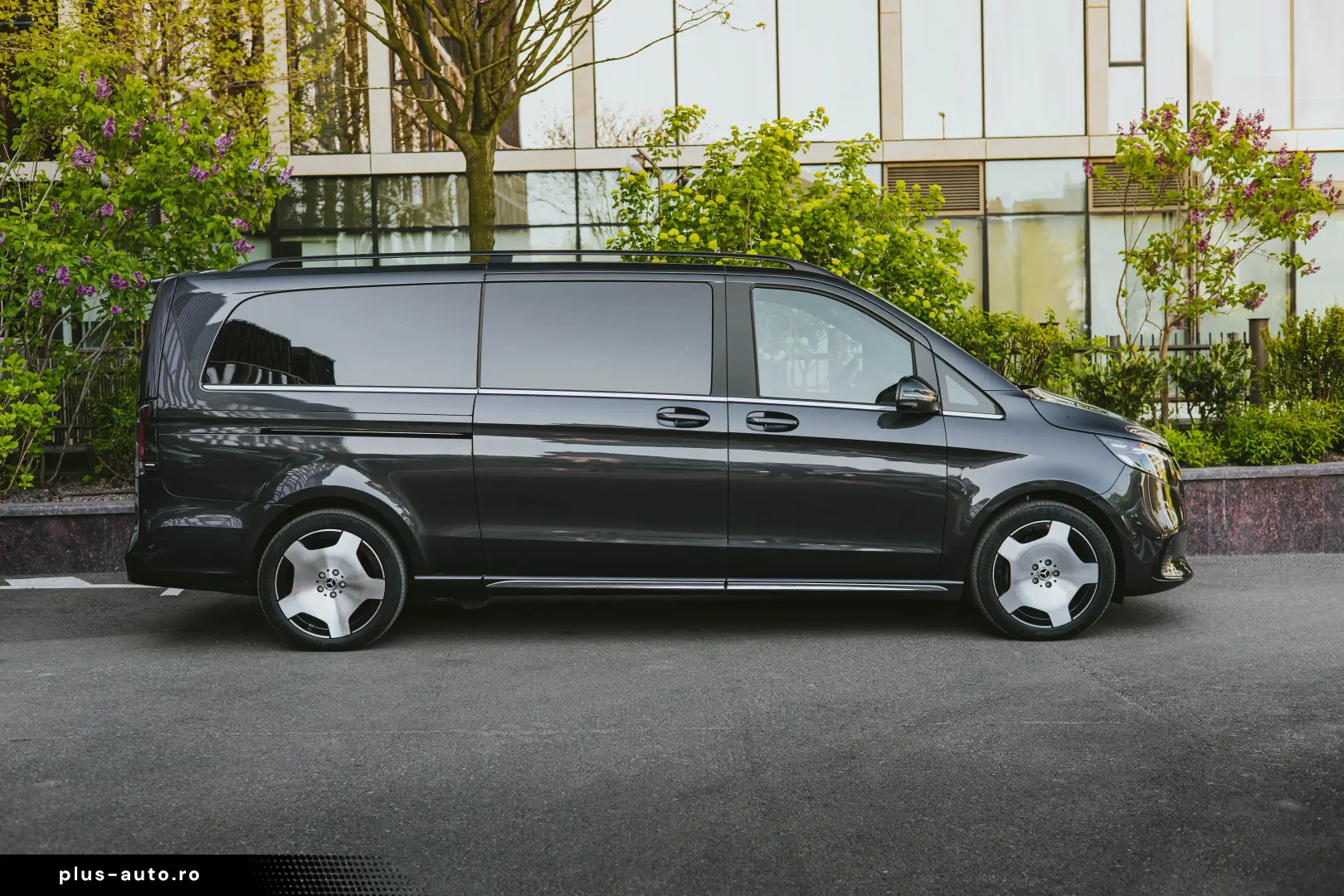 Mercedes Benz V 300 d 4M AMG Line 7 locuri