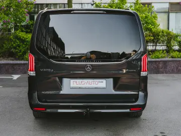 Mercedes Benz V 300 d 4M AMG Line 7 locuri