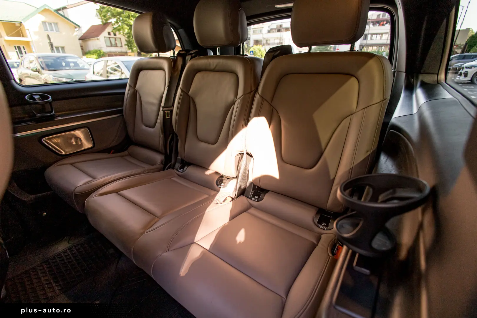 Mercedes Benz V 300 d 4M AMG Line 7 locuri