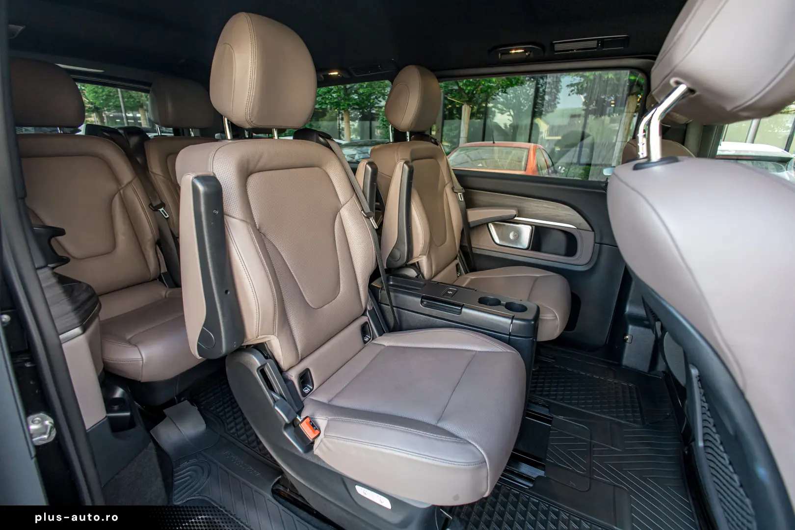 Mercedes Benz V 300 d 4M AMG Line 7 locuri