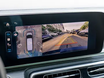Mercedes Benz V 300 d 4M AMG Line 7 locuri