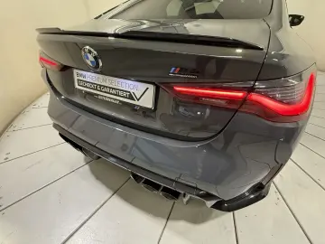 BMW M4 Competition M xDrive Coupé ACC 360  HUD HK