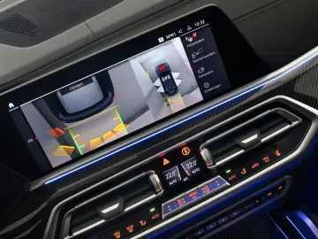 BMW X6 M Competition Sky Lounge Carbon Soft AHK TV