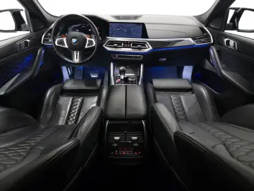 BMW X6 M Competition Sky Lounge Carbon Soft AHK TV