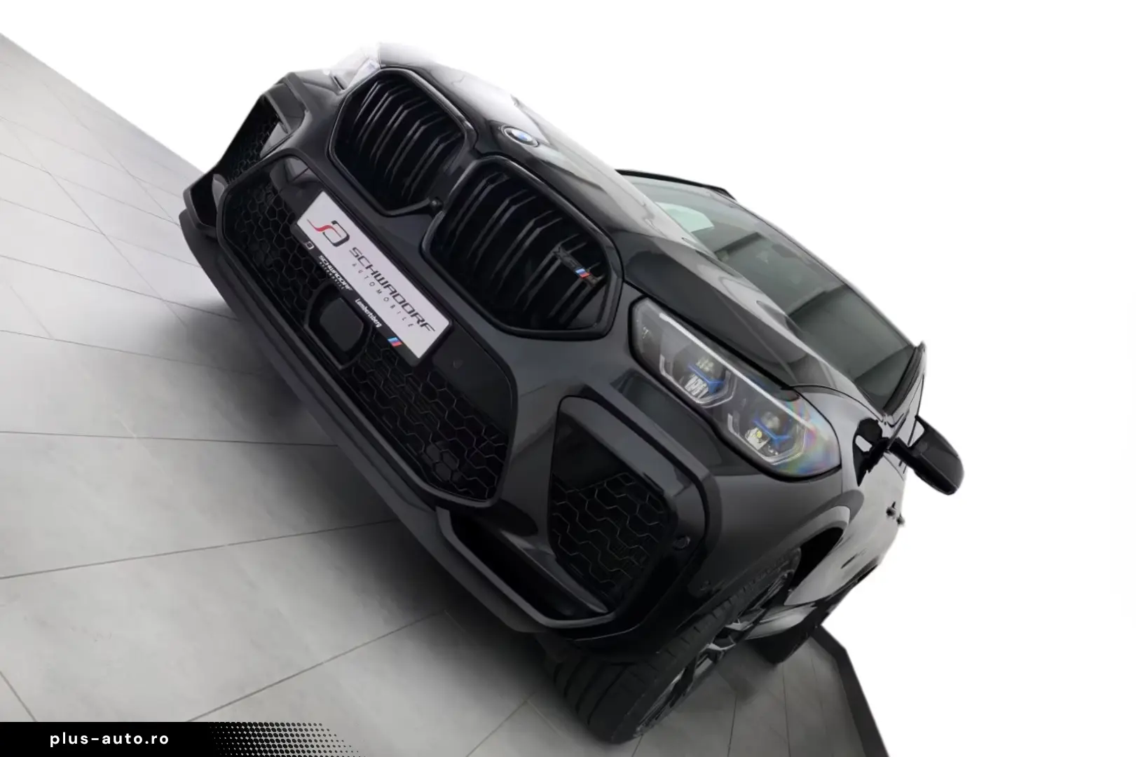 BMW X6 M Competition Sky Lounge Carbon Soft AHK TV
