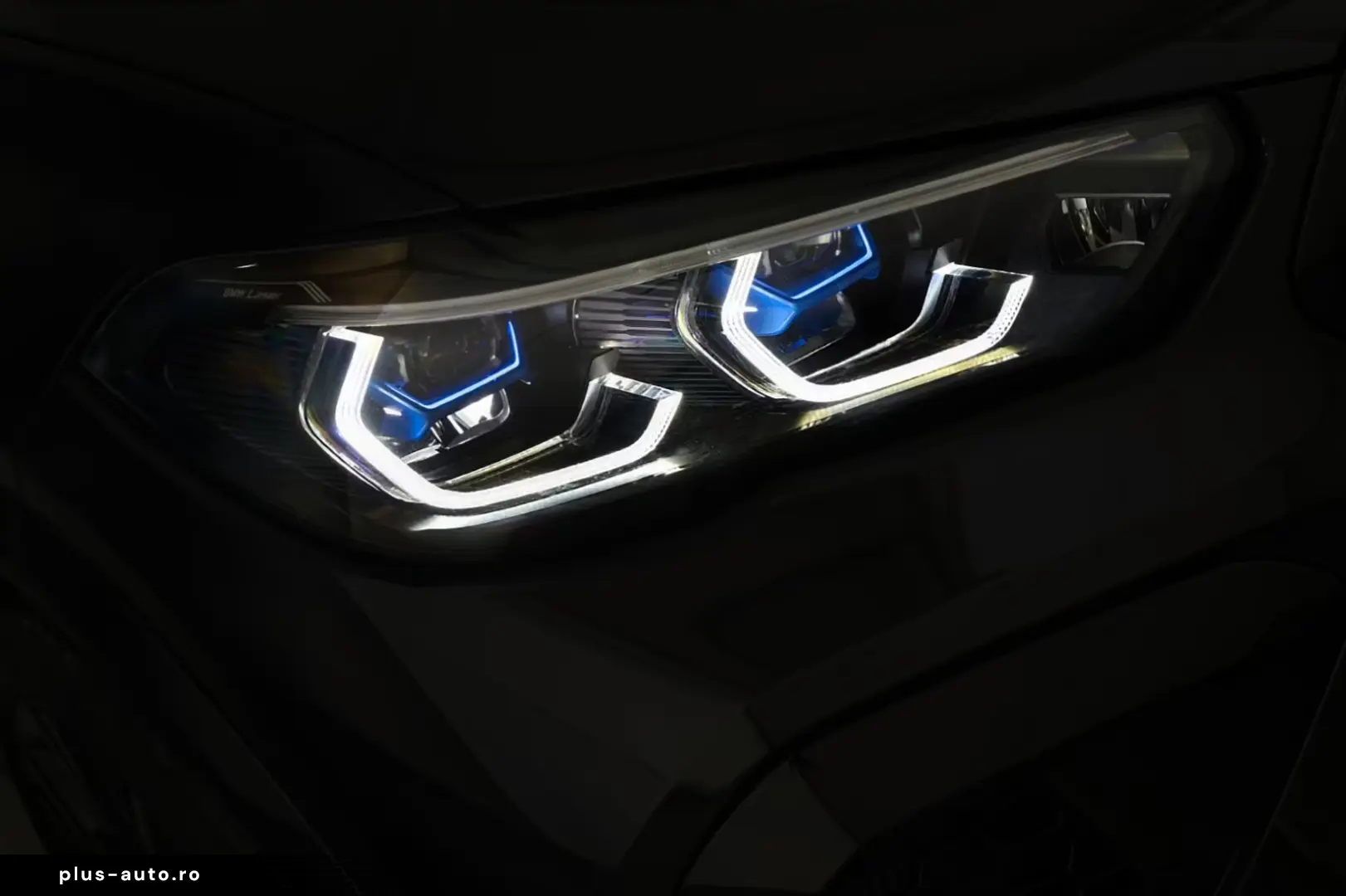 BMW X6 M Competition Sky Lounge Carbon Soft AHK TV