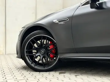 MERCEDES-BENZ AMG GT43