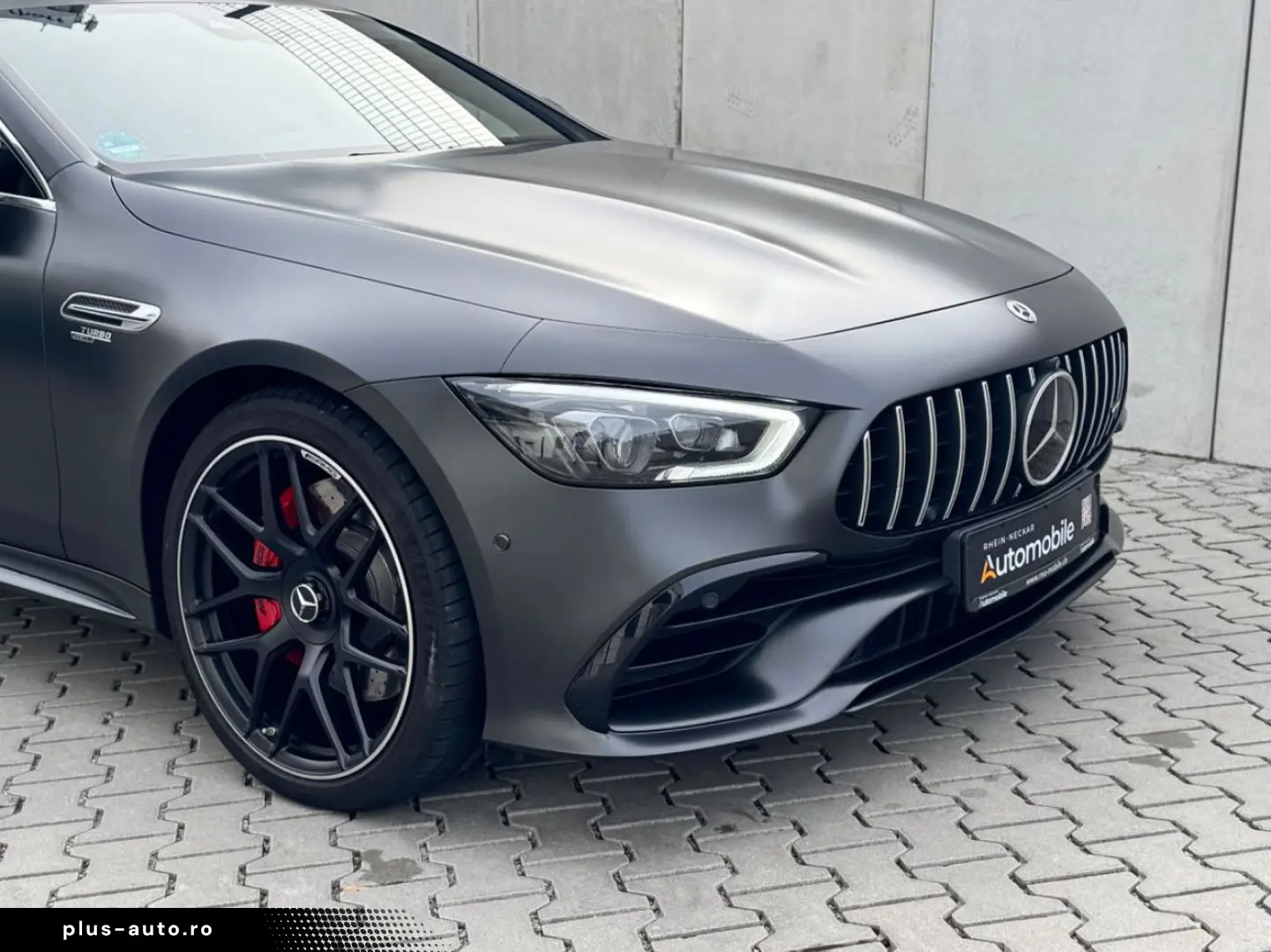 MERCEDES-BENZ AMG GT43