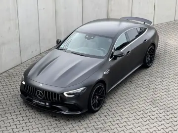 MERCEDES-BENZ AMG GT43