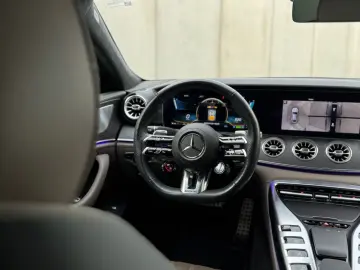 MERCEDES-BENZ AMG GT43