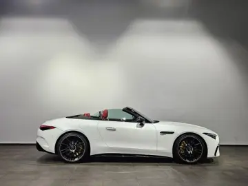 MERCEDES-BENZ SL AMG 43 Carbon Burmester Night