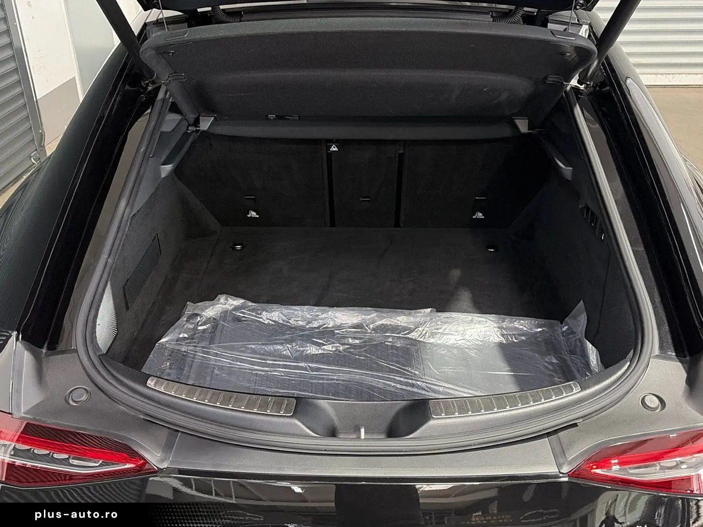 MERCEDES-BENZ AMG GT 43 4M  V8-Styling Aero Panorama
