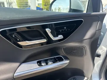MERCEDES-BENZ GLC 200 4M AMG