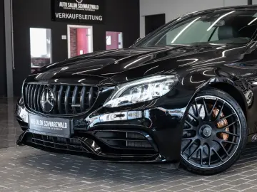 MERCEDES-BENZ C63S Cabrio AMG KERAMIK NIGHT-PAKET BURMESTER