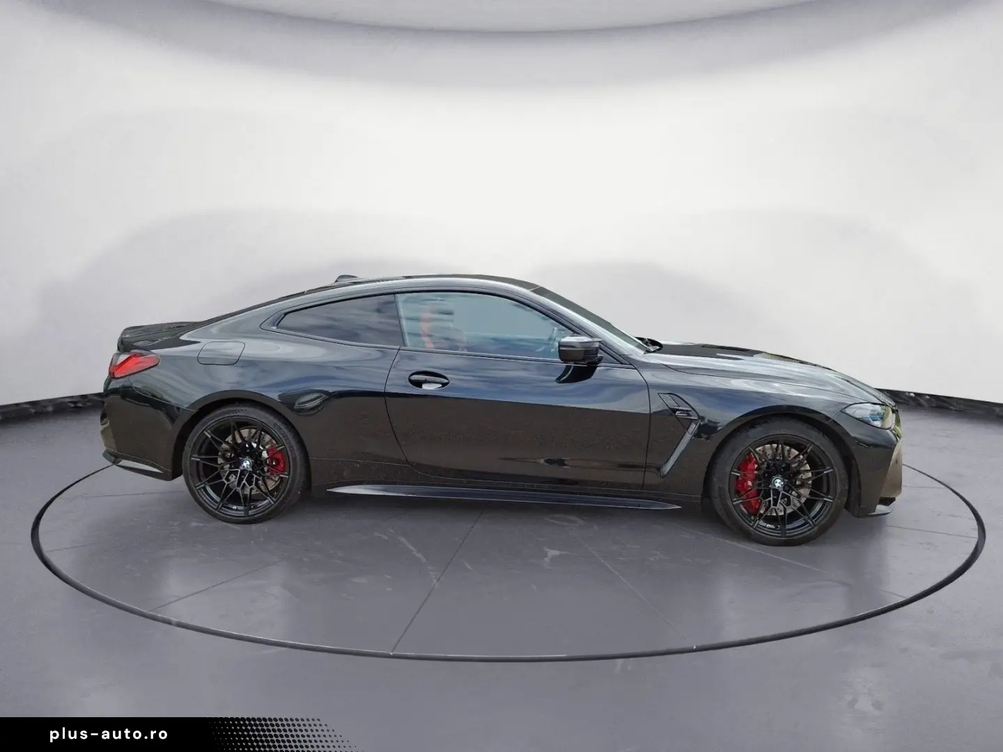 BMW M4 Competition Innovationsp. M Drivers Package
