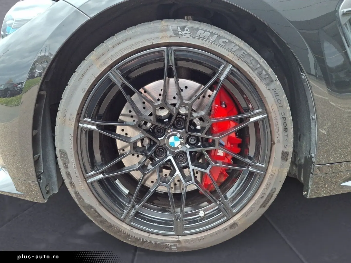 BMW M4 Competition Innovationsp. M Drivers Package