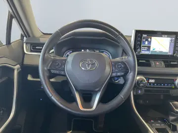 TOYOTA RAV 4 2.5 4x2 Hybrid Comfort  AHK CAM Navi PDC