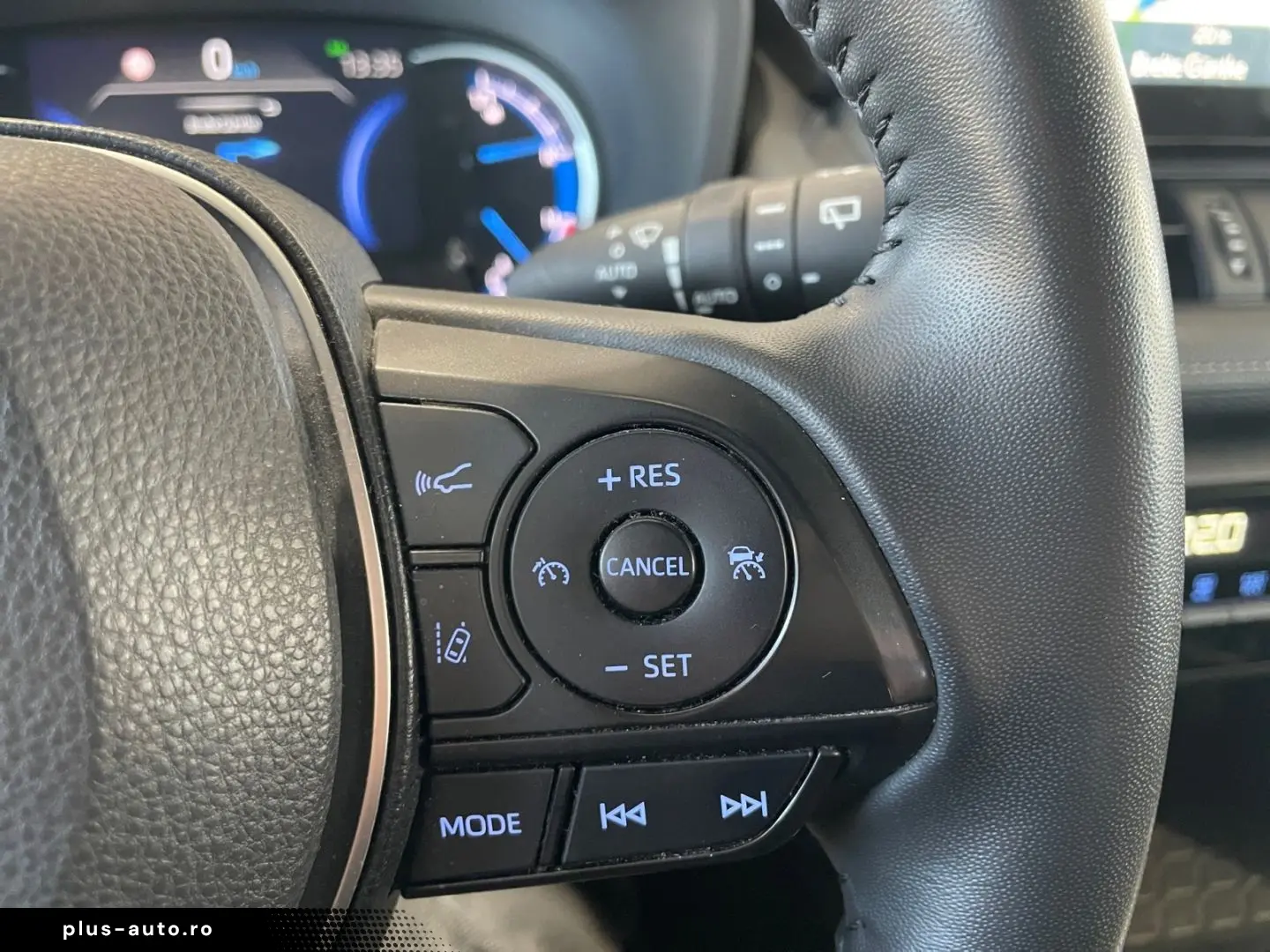 TOYOTA RAV 4 2.5 4x2 Hybrid Comfort  AHK CAM Navi PDC