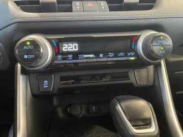TOYOTA RAV 4 2.5 4x2 Hybrid Comfort  AHK CAM Navi PDC