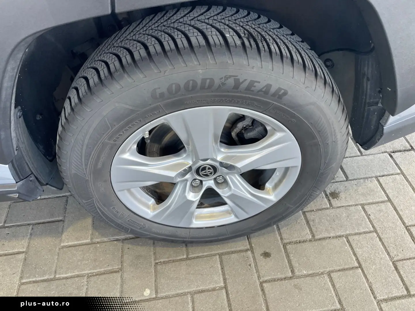 TOYOTA RAV 4 2.5 4x2 Hybrid Comfort  AHK CAM Navi PDC