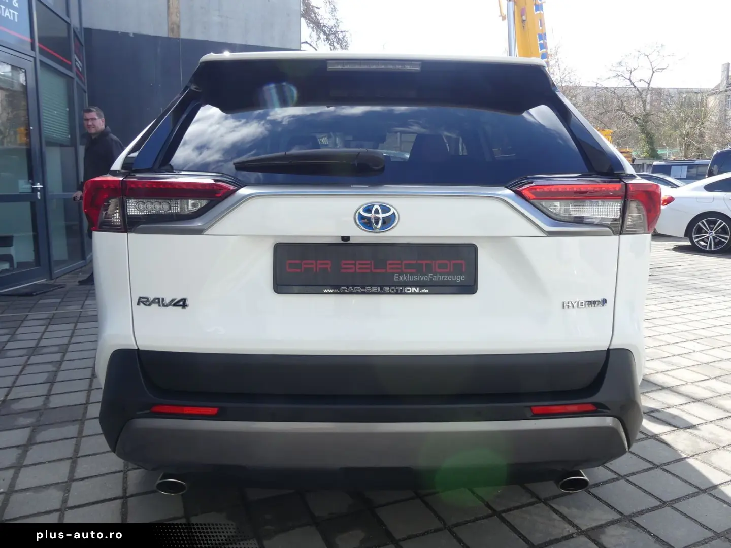 TOYOTA RAV 4 Hybrid 4x2 Team LED KAM PDC SHZ