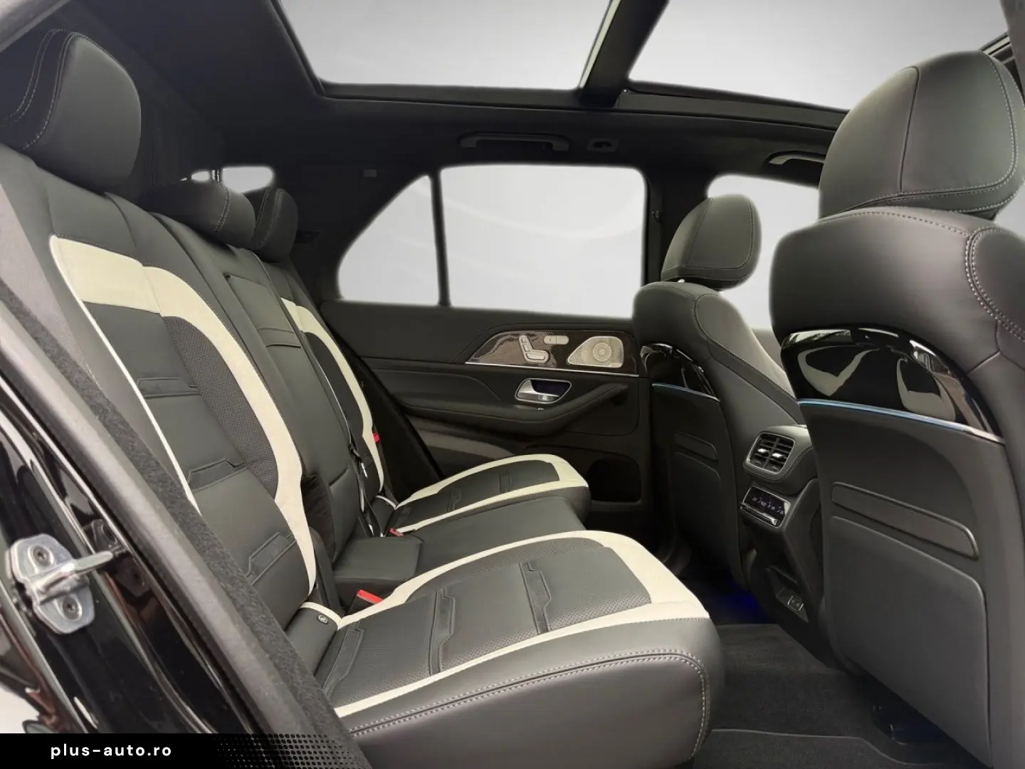 MERCEDES-BENZ GLE 63 AMG S 4M  StHzg Pano AHK Massag&hellip;