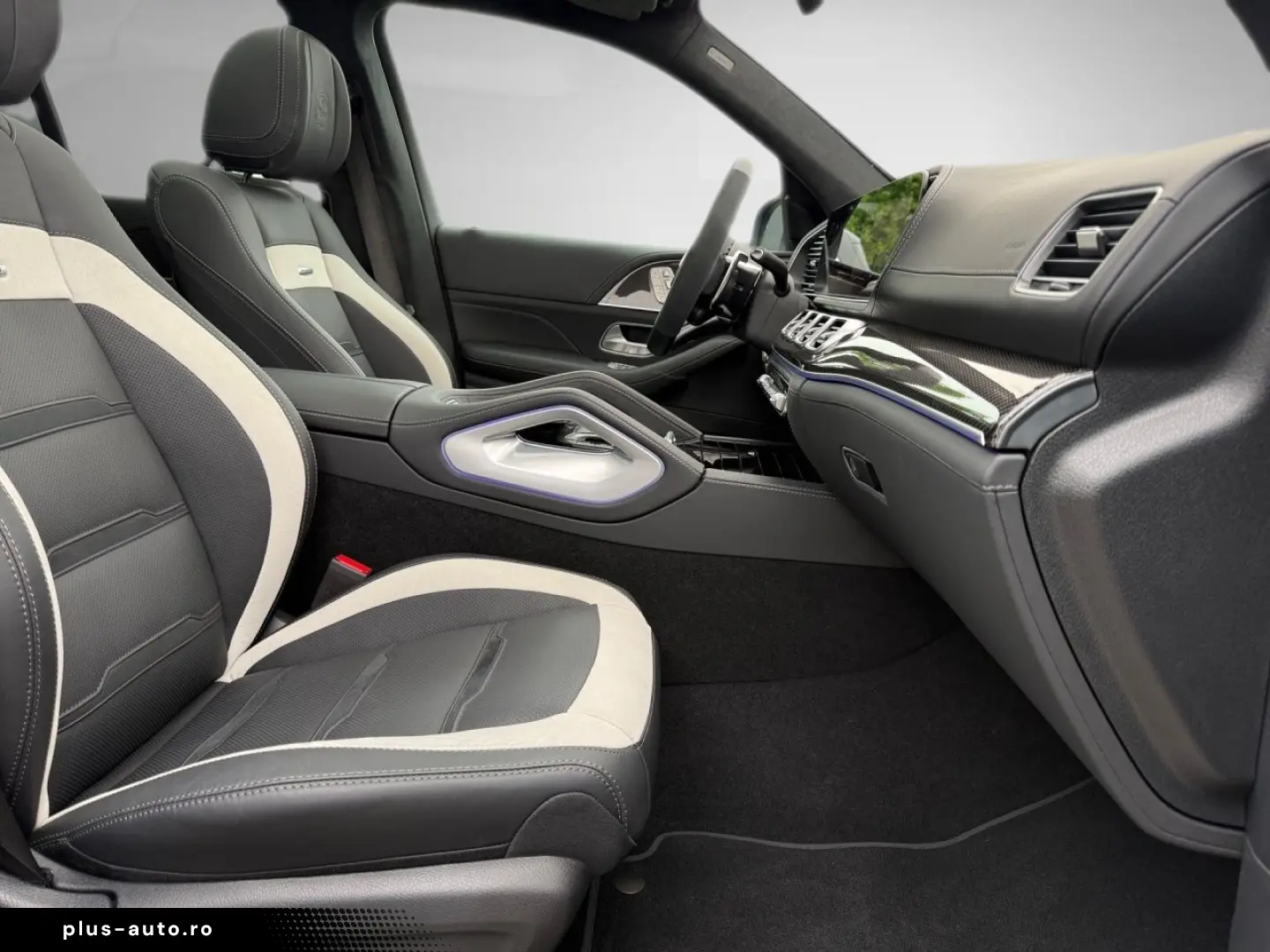 MERCEDES-BENZ GLE 63 AMG S 4M  StHzg Pano AHK Massag&hellip;