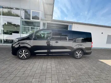 TOYOTA Proace Verso 2.0 D Autom L2 Navi 9Sitze PDC