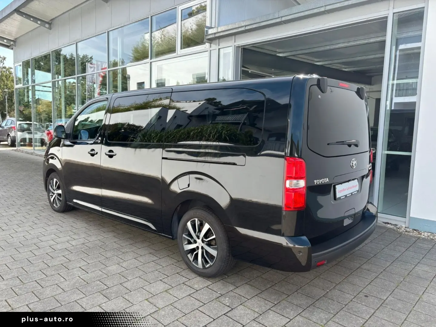 TOYOTA Proace Verso 2.0 D Autom L2 Navi 9Sitze PDC
