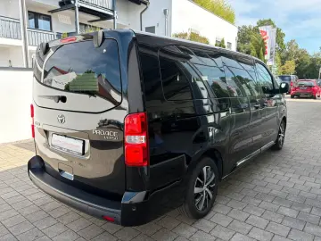 TOYOTA Proace Verso 2.0 D Autom L2 Navi 9Sitze PDC