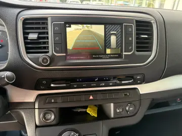 TOYOTA Proace Verso 2.0 D Autom L2 Navi 9Sitze PDC