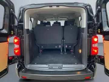 TOYOTA Proace 2 0l-D-4D L2 Verso  9-Si. PDC v h SHZ Hec