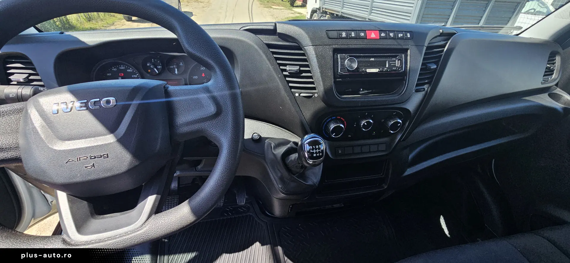Iveco Daily 35C16 3.0D frig