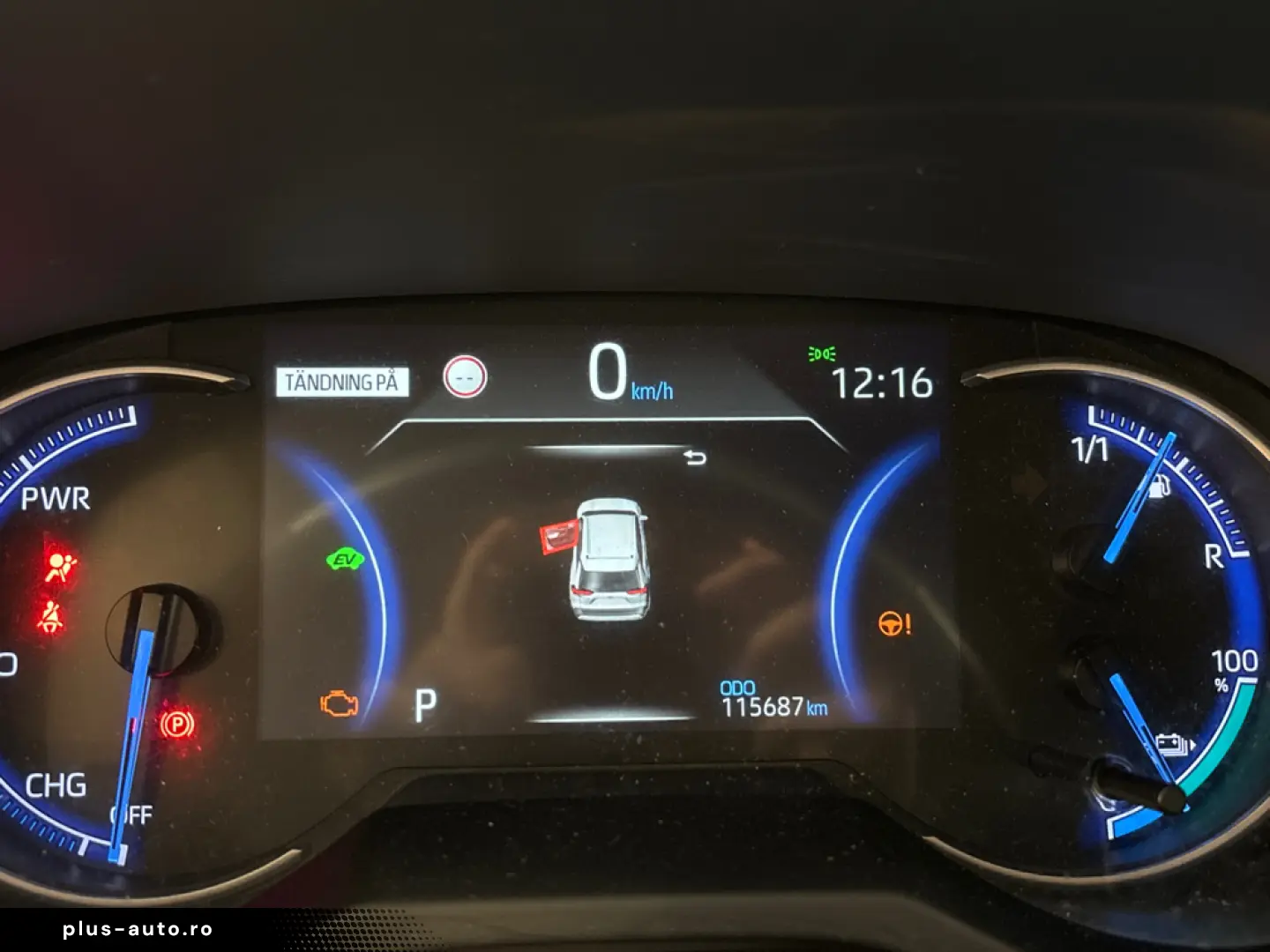 Toyota RAV4 - Plug in hybrid - Tractiune integrala