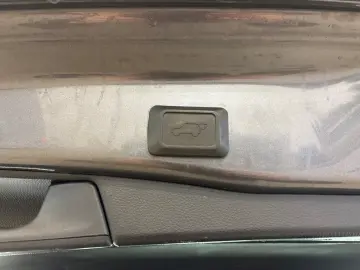Toyota RAV4 - Plug in hybrid - Tractiune integrala