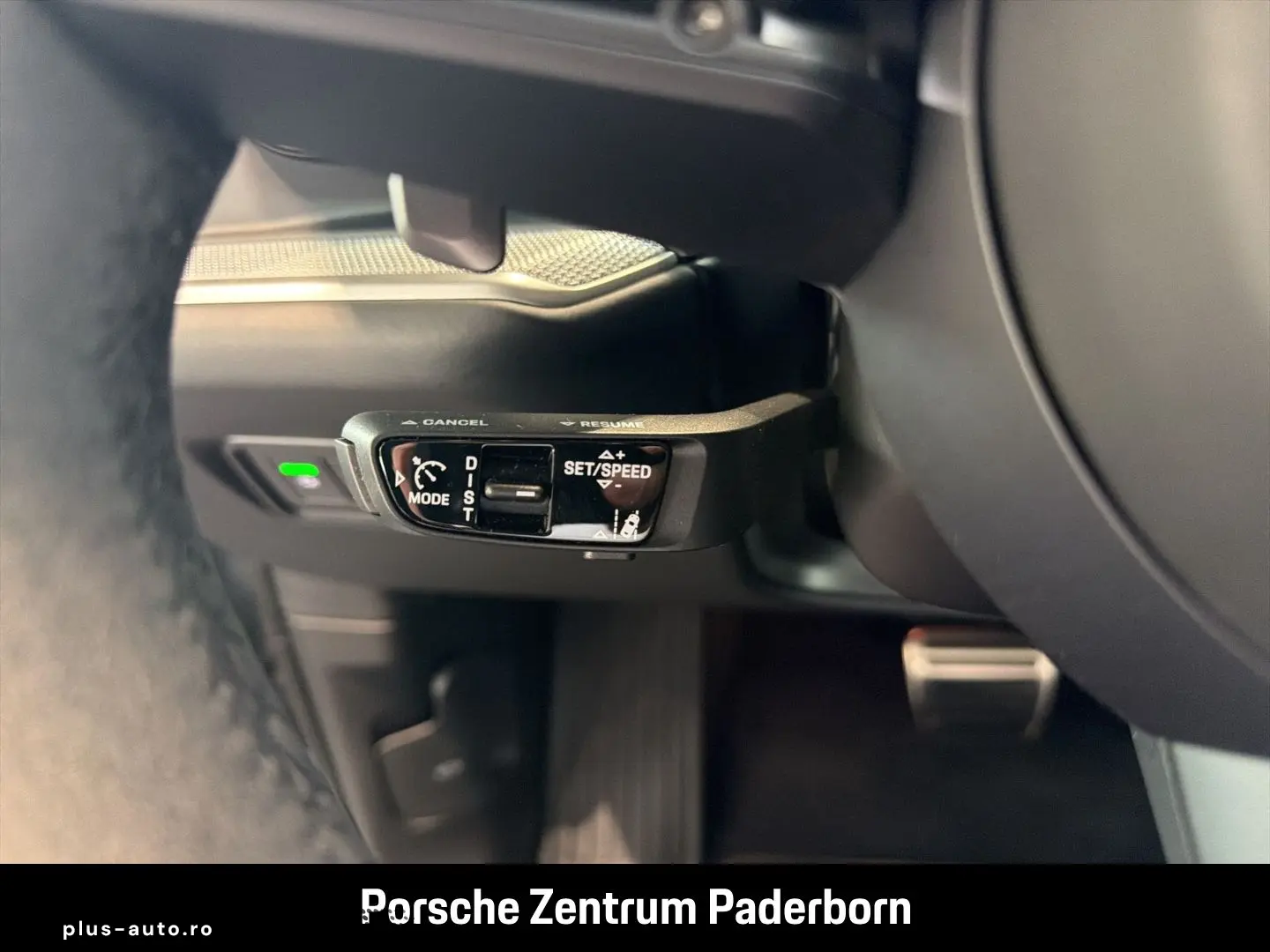 PORSCHE Cayenne S E-Hybrid Coupe HA-Lenkung InnoDrive