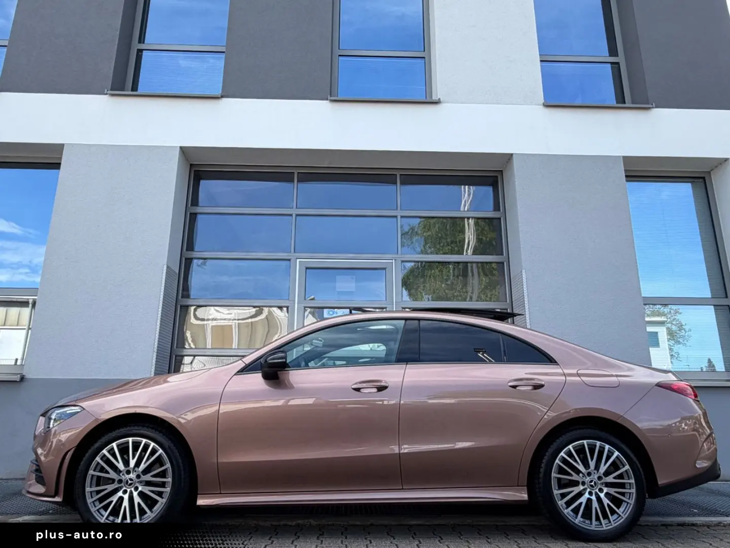 MERCEDES-BENZ CLA 250e AMG PANORAMA KAMERA NIGHT PAKET
