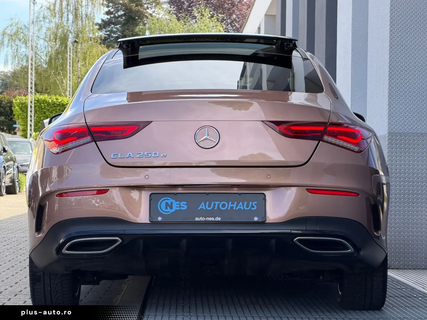 MERCEDES-BENZ CLA 250e AMG PANORAMA KAMERA NIGHT PAKET