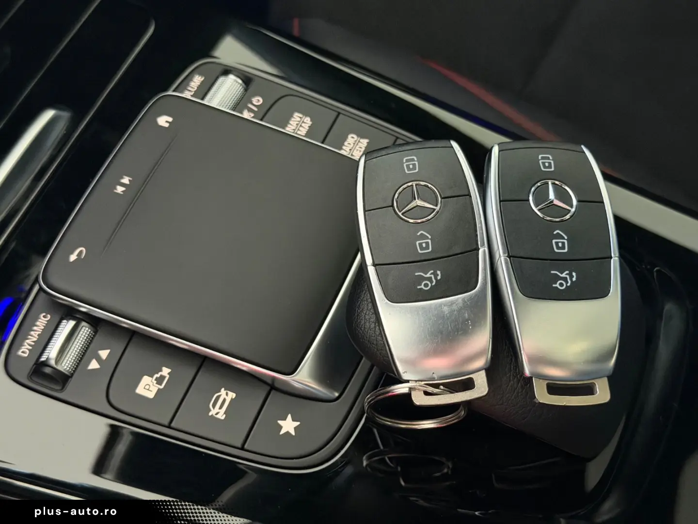 MERCEDES-BENZ CLA 250e AMG PANORAMA KAMERA NIGHT PAKET