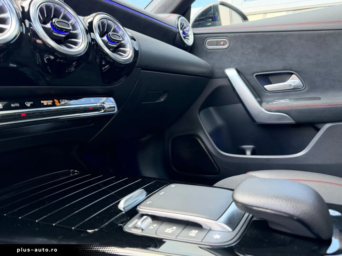 MERCEDES-BENZ CLA 250e AMG PANORAMA KAMERA NIGHT PAKET