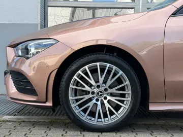MERCEDES-BENZ CLA 250e AMG PANORAMA KAMERA NIGHT PAKET